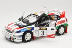Toyota Corolla WRC #3 C. Sainz / L. Moya Safari Rally 1999 AUTOart 1:18 89982 Métal — image 2 sur 8