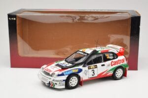 Toyota Corolla WRC #3 C. Sainz / L. Moya Safari Rally 1999 AUTOart 1:18 89982 Métal — image 8 sur 8