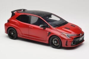 Toyota GR Corolla Circuit Edition E210 Supersonic Red Otto 1:18 OT1072 Résine — image 4 sur 6