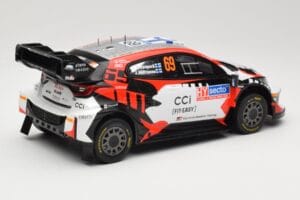 Toyota GR Yaris Rally1 #69 Toyota Gazoo Racing WRT K. Rovanpera / J. Halttunen Rally Finland 2024 IXO 1:18 18RMC218 Métal — image 2 sur 6