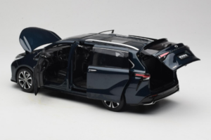 Toyota Granvia Bleu Foncé OEM 1:18 FCL22GR803 Métal — image 5 sur 8