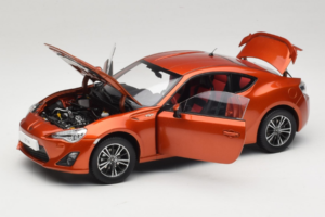 Toyota GT86 Rouge Century Dragon 1:18 CD01 Métal — image 2 sur 8