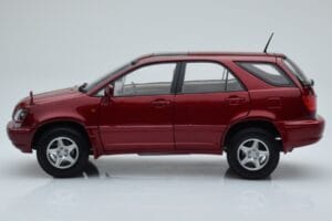 Toyota Harrier Rouge Métallisé AUTOart 1:18 70035 Métal — image 4 sur 8