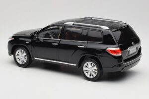 Toyota Highlander XU40 Noir Paudi Model 1:18 2043612-B1 Métal — image 7 sur 8
