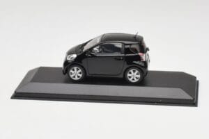 Toyota iQ Noir Mica Minichamps 1:43 403166803 Métal
