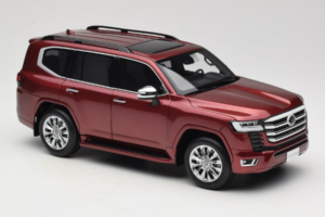 Toyota Land Cruiser LC300 ZX Rouge LCD 1:18 LCD18013-ZX-RE Métal — image 6 sur 8