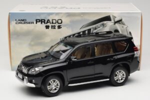 Toyota Land Cruiser Prado J150 Noir Paudi Model 1:18 623132-BK Métal — image 8 sur 8