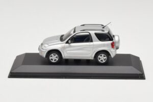 Toyota RAV4 XA20 Argent Intérieur Clair Minichamps 1:43 31434205 Métal