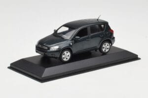 Toyota RAV4 XA20 Vert Minichamps 1:43 TOYOTA008 Métal — image 2 sur 4