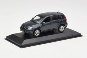 Toyota RAV4 XA30 Gris Minichamps 1:43 TOYOTA002 Métal — image 2 sur 4