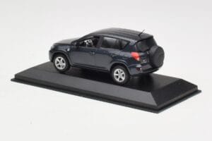 Toyota RAV4 XA30 Gris Minichamps 1:43 TOYOTA002 Métal — image 3 sur 4