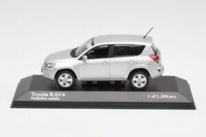 Toyota RAV4 XA30 Argent Minichamps 1:43 400166570 Métal