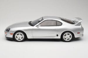 Toyota Supra A80 Argent Kyosho 1:12 KSR12006S Résine — image 3 sur 6