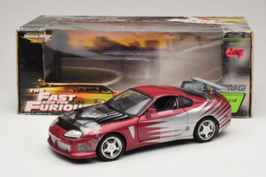 Toyota Supra A80 Fast & Furious Violet Argent ERTL 1:18 33708 Métal — image 6 sur 6