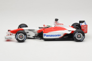 Toyota TF102 #25 A. McNish Panasonic Toyota Racing Showcar 2002 Minichamps 1:18 103020075 Métal — image 3 sur 6