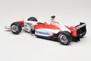 Toyota TF102 #25 A. McNish Panasonic Toyota Racing Showcar 2002 Minichamps 1:18 103020075 Métal — image 5 sur 6
