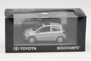 Toyota Yaris XP10 TS Gris Minichamps 1:43 TOYOTA007 Métal — image 2 sur 3