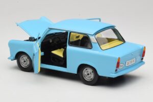 Trabant 601 Bleu Sun Star 1:18 4290 Métal — image 5 sur 8