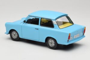 Trabant 601 Bleu Sun Star 1:18 4290 Métal — image 7 sur 8
