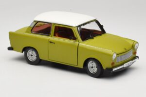 Trabant 601 Vert Sun Star 1:18 4289 Métal — image 6 sur 8