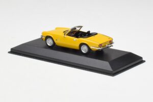 Triumph Spitfire 1500 Jaune Minichamps 1:43 400132531 Métal — image 3 sur 4