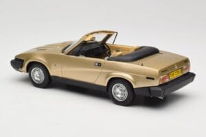 Triumph TR7 DHC Or BoS Models 1:18 BOS221 Résine — image 5 sur 6