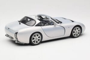 TVR Tuscan Mk2 Argent Sun Star 1:18 4462 Métal — image 3 sur 8