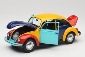 Volkswagen 1200 Arlequin Minichamps 1:18 150057102 Métal — image 2 sur 8
