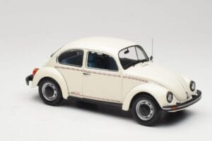Volkswagen 1200 Jeans Bug Blanc Minichamps 1:18 150057101 Métal — image 6 sur 8