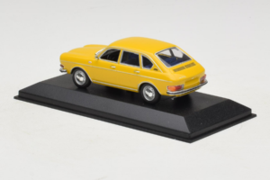 Volkswagen 411 Jaune Minichamps 1:43 VW005 Métal — image 3 sur 4