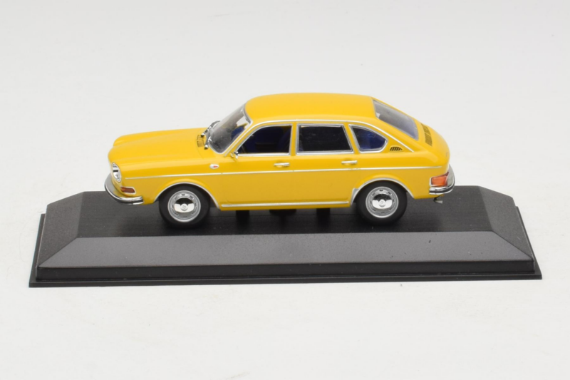Volkswagen 411 Jaune Minichamps 1:43 VW005 Métal