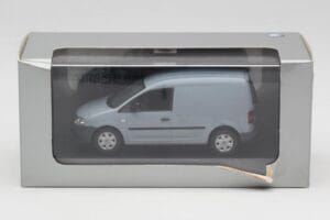 Volkswagen Caddy 2K Gris Minichamps 1:43 CADDY007 Métal — image 4 sur 4