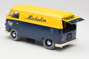 Volkswagen T1 Combi Michelin Noir & Jaune Solido 1:18 9406 Métal — image 5 sur 8