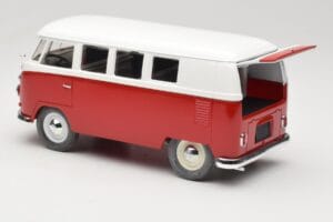 Volkswagen Combi T1 Rouge & Blanc Solido 1:18 8031 Métal — image 5 sur 8