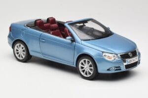 Volkswagen Eos Bleu Norev 1:18 188422 Métal — image 6 sur 8