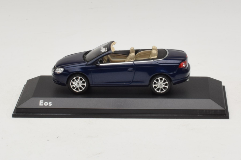 Volkswagen Eos Cabriolet Bleu Minichamps 1:43 1F0099300D5Q Métal