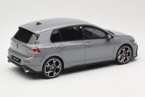 Volkswagen Golf GTI Mk8 Gris Otto 1:18 OT1137 Résine — image 2 sur 6