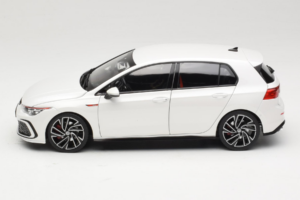 Volkswagen Golf GTI Mk8 White Metallic Norev 1:18 188593 Métal — image 4 sur 8