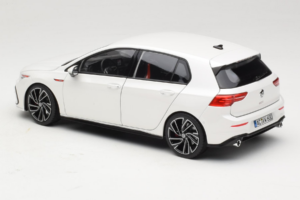 Volkswagen Golf GTI Mk8 White Metallic Norev 1:18 188593 Métal — image 7 sur 8