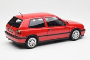 Volkswagen Golf Mk3 GTI Flash Red Norev 1:18 188418 Métal — image 3 sur 8