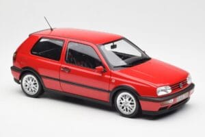 Volkswagen Golf Mk3 GTI Flash Red Norev 1:18 188418 Métal — image 6 sur 8