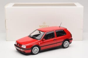 Volkswagen Golf Mk3 GTI Flash Red Norev 1:18 188418 Métal — image 8 sur 8