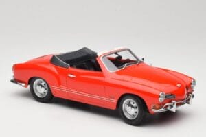 Volkswagen Karmann Ghia Cabriolet Rouge Minichamps 1:18 155054030 Métal — image 4 sur 6