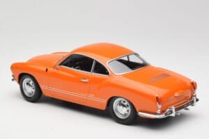 Volkswagen Karmann Ghia Orange Minichamps 1:18 155054020 Métal — image 5 sur 6