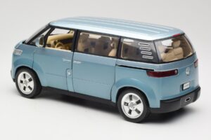 Volkswagen Microbus Concept Vert Clair Revell 1:18 08444 Métal — image 7 sur 8