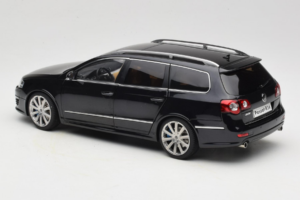 Volkswagen Passat B6 R36 Variant Noir NZG 1:18 KF044-4A Métal — image 7 sur 8