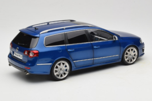 Volkswagen Passat B6 R36 Variant Bleu NZG 1:18 KF044 Métal — image 4 sur 9