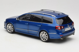 Volkswagen Passat B6 R36 Variant Bleu NZG 1:18 KF044 Métal — image 8 sur 9