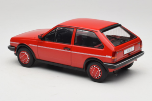 Volkswagen Polo II Coupe Fox MCG 1:18 MCG18523 Métal — image 5 sur 6