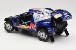 Volkswagen Race Touareg #305 Volkswagen Motorsport M. Miller / R. Pitchford Dakar Rally 2009 Norev 1:18 188466 Métal — image 5 sur 7